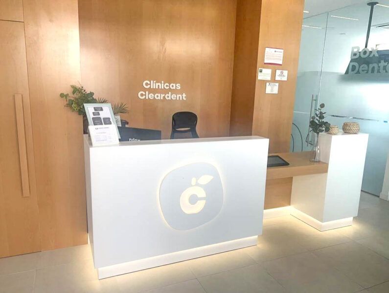 Clínica Dental Cleardent Málaga Carlos Haya - Imagen 9