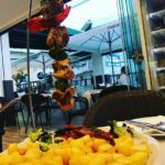 Restaurante El Dorado - Imagen 3 - Procesamiento del pescado en Torremolinos