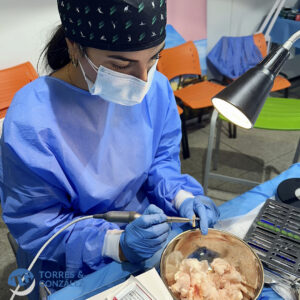 Foto de Clínicas Torres & González🦷Carillas dentales Granada 🪥 Implantes dentales. en Granada - Imagen 2